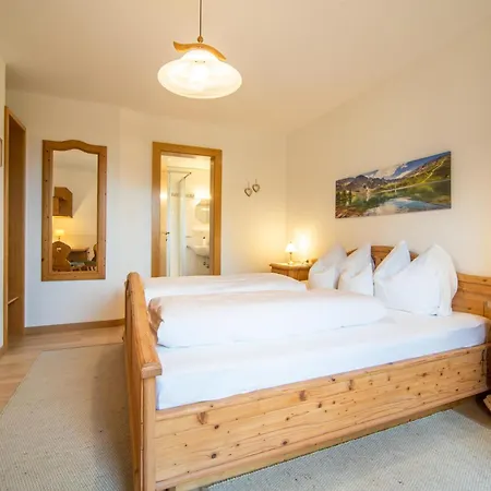 Schleicherhof I 齐勒谷地施特拉斯