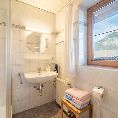 Schleicherhof I 齐勒谷地施特拉斯